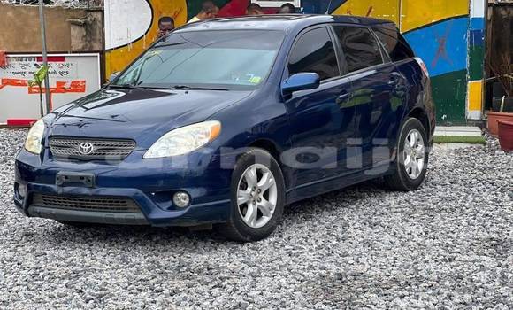 Buy Used Toyota Matrix Blue Car in Abuja in Lagos State Buy Used Toyota Matrix Blue Car in Abuja in Lagos State