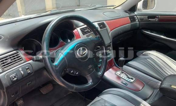 Buy Used Lexus ES 300 White Car in Abuja in Lagos State Buy Used Lexus ES 300 White Car in Abuja in Lagos State