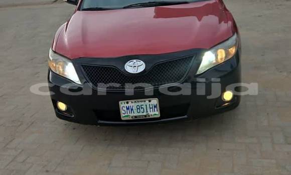 Acheter Occasion Voiture Toyota Camry Rouge à Abuja, État de Lagos
