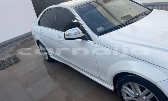 Buy Used Mercedes-Benz C–Class White Car in Abuja in Lagos State Buy Used Mercedes-Benz C–Class White Car in Abuja in Lagos State