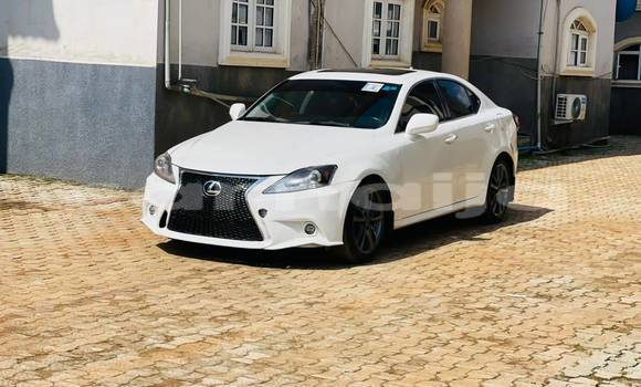 Buy Used Lexus IS White Car in Abuja in Lagos State Buy Used Lexus IS White Car in Abuja in Lagos State