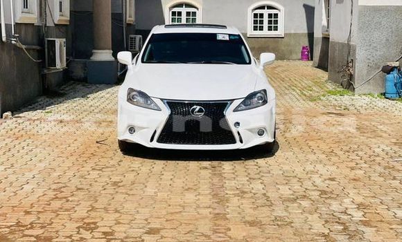 Buy Used Lexus IS White Car in Abuja in Lagos State Buy Used Lexus IS White Car in Abuja in Lagos State