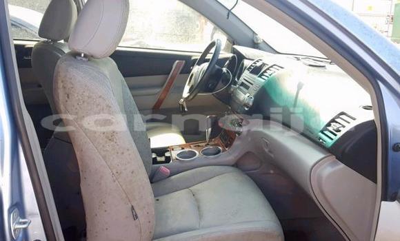 Buy Import Toyota Highlander Other Car in Daura in Katsina Buy Import Toyota Highlander Other Car in Daura in Katsina