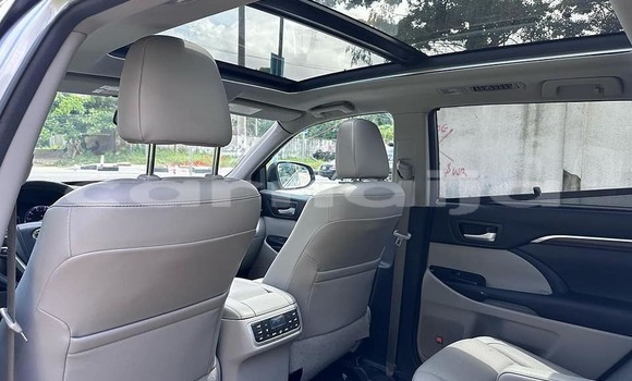 Buy Used Toyota Highlander Black Car in Lagos in Lagos State Buy Used Toyota Highlander Black Car in Lagos in Lagos State