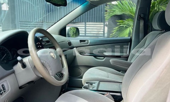 Buy Used Toyota Sienna Other Car in Lagos in Lagos State Buy Used Toyota Sienna Other Car in Lagos in Lagos State
