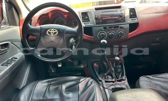 Acheter Occasion Voiture Toyota Hilux Blanc à Abuja, État de Lagos Acheter Occasion Voiture Toyota Hilux Blanc à Abuja, État de Lagos