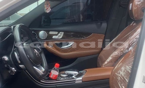 Acheter Occasion Voiture Mercedes-Benz C-Classe Blanc à Abuja, État de Lagos Acheter Occasion Voiture Mercedes-Benz C-Classe Blanc à Abuja, État de Lagos