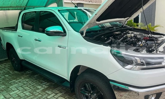 Buy Used Toyota Hilux White Car in Abuja in Lagos State Buy Used Toyota Hilux White Car in Abuja in Lagos State