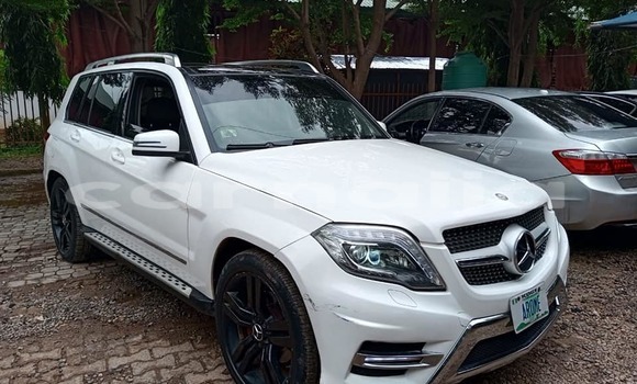 Acheter Occasion Voiture Mercedes-Benz GLK–Class Blanc à Abuja, État de Lagos