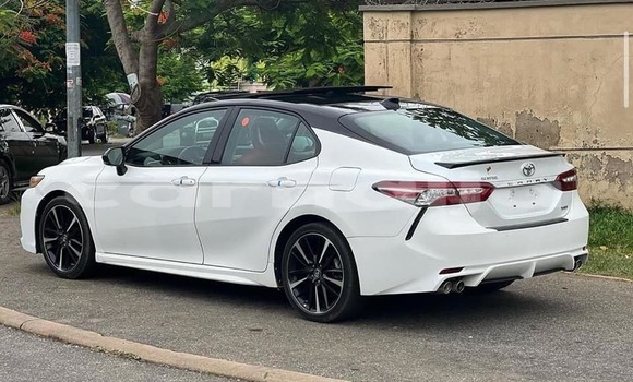 Buy Used Toyota Camry White Car in Abuja in Lagos State Buy Used Toyota Camry White Car in Abuja in Lagos State