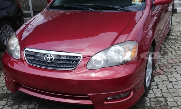 Acheter Occasion Voiture Toyota Corolla Rouge à Lalupon, Oyo