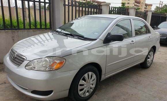 Buy Used Toyota Corolla White Car in Afor–Oru in Imo State Buy Used Toyota Corolla White Car in Afor–Oru in Imo State