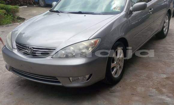 Acheter Occasion Voiture Toyota Camry Blanc à Kaura Namoda, État de Zamfara Acheter Occasion Voiture Toyota Camry Blanc à Kaura Namoda, État de Zamfara