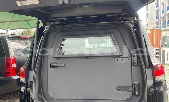 Acheter Occasion Voiture Toyota Land Cruiser Noir à Lagos, État de Lagos Acheter Occasion Voiture Toyota Land Cruiser Noir à Lagos, État de Lagos