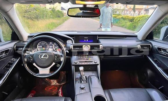 Acheter Occasion Voiture Lexus IS Blanc à Abuja, État de Lagos Acheter Occasion Voiture Lexus IS Blanc à Abuja, État de Lagos