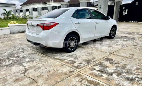 Acheter Occasion Voiture Toyota Corolla Blanc à Abuja, État de Lagos Acheter Occasion Voiture Toyota Corolla Blanc à Abuja, État de Lagos