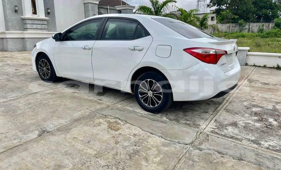 Acheter Occasion Voiture Toyota Corolla Blanc à Abuja, État de Lagos Acheter Occasion Voiture Toyota Corolla Blanc à Abuja, État de Lagos