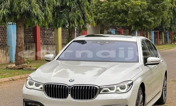 Acheter Occasion Voiture BMW 7-Series Blanc à Abuja, État de Lagos Acheter Occasion Voiture BMW 7-Series Blanc à Abuja, État de Lagos