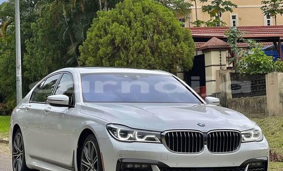 Acheter Occasion Voiture BMW 7-Series Blanc à Abuja, État de Lagos Acheter Occasion Voiture BMW 7-Series Blanc à Abuja, État de Lagos