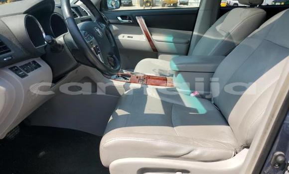 Buy Used Toyota Highlander Blue Car in Badagry in Lagos State Buy Used Toyota Highlander Blue Car in Badagry in Lagos State