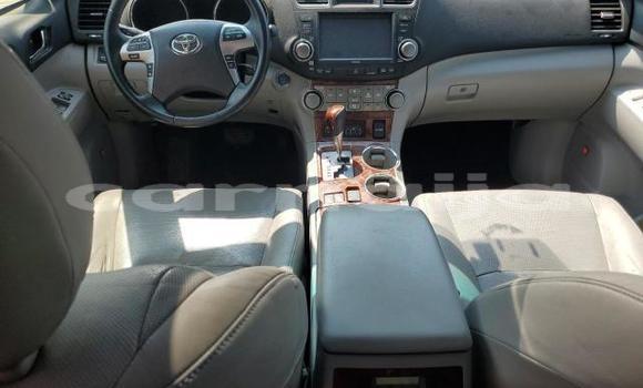 Buy Used Toyota Highlander Blue Car in Badagry in Lagos State Buy Used Toyota Highlander Blue Car in Badagry in Lagos State