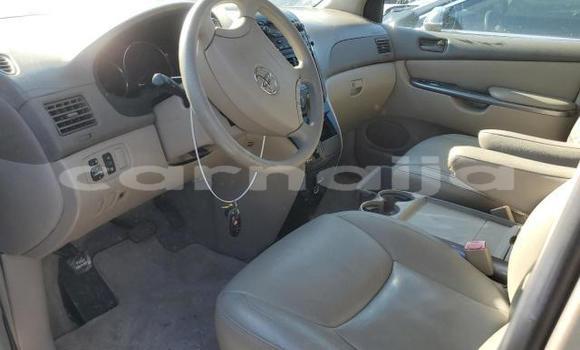 Acheter Neuf Voiture Toyota Sienna Gris à Badagry, État de Lagos Acheter Neuf Voiture Toyota Sienna Gris à Badagry, État de Lagos
