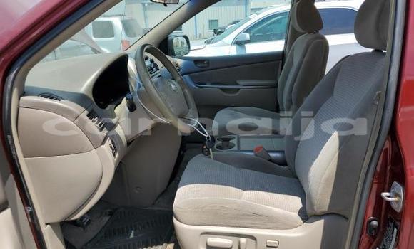 Acheter Neuf Voiture Toyota Sienna Rouge à Badagry, État de Lagos Acheter Neuf Voiture Toyota Sienna Rouge à Badagry, État de Lagos