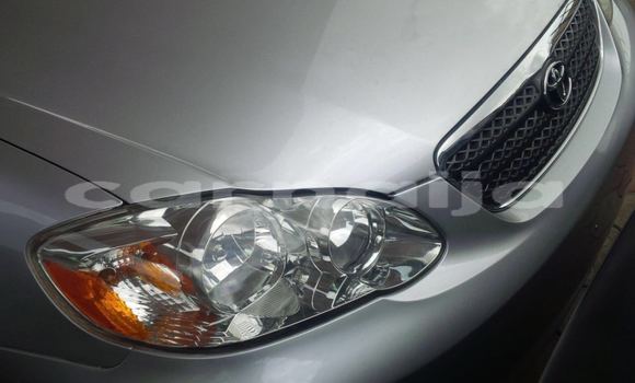 Acheter Occasion Voiture Toyota Corolla Marron à Afaha Ikot Ebak, État d'Akwa Ibom Acheter Occasion Voiture Toyota Corolla Marron à Afaha Ikot Ebak, État d'Akwa Ibom