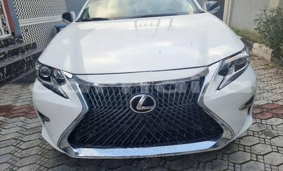 Buy Used Lexus ES White Car in Abuja in Lagos State