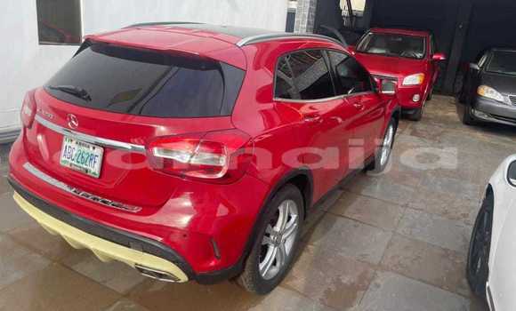 Acheter Occasion Voiture Mercedes-Benz GLA-klasse Rouge à Abuja, État de Lagos Acheter Occasion Voiture Mercedes-Benz GLA-klasse Rouge à Abuja, État de Lagos