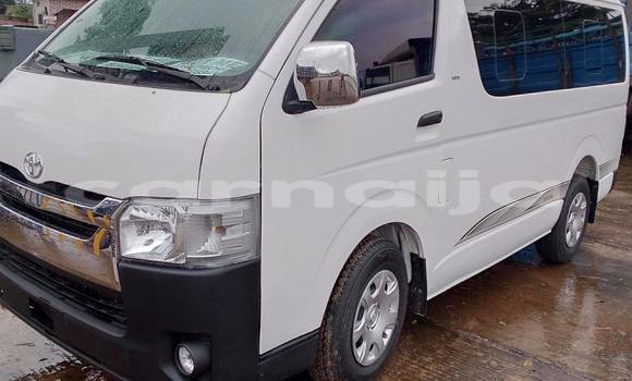 Buy Used Toyota 4Runner White Car in Abuja in Lagos State Buy Used Toyota 4Runner White Car in Abuja in Lagos State