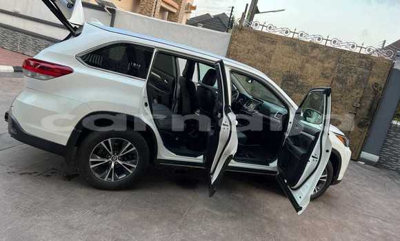 Acheter Occasion Voiture Toyota Highlander Blanc à Abuja, État de Lagos Acheter Occasion Voiture Toyota Highlander Blanc à Abuja, État de Lagos