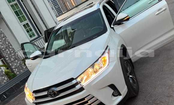Acheter Occasion Voiture Toyota Highlander Blanc à Abuja, État de Lagos Acheter Occasion Voiture Toyota Highlander Blanc à Abuja, État de Lagos