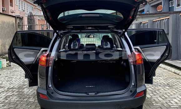 Acheter Occasion Voiture Toyota RAV4 Noir à Lagos, État de Lagos Acheter Occasion Voiture Toyota RAV4 Noir à Lagos, État de Lagos