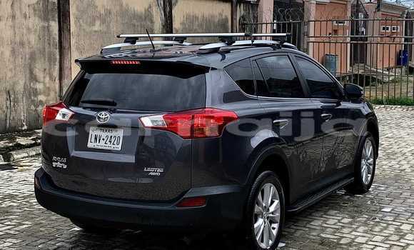 Acheter Occasion Voiture Toyota RAV4 Noir à Lagos, État de Lagos Acheter Occasion Voiture Toyota RAV4 Noir à Lagos, État de Lagos