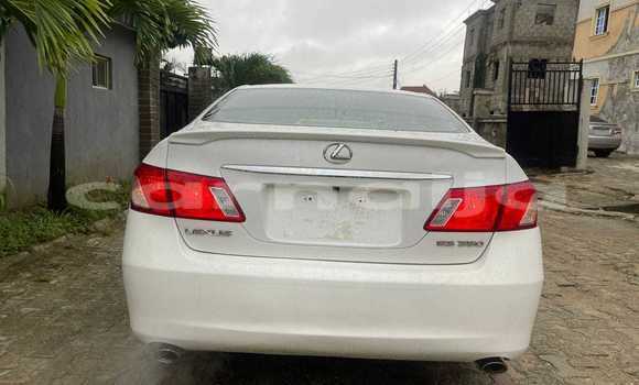 Acheter Occasion Voiture Lexus ES Blanc à Lagos, État de Lagos Acheter Occasion Voiture Lexus ES Blanc à Lagos, État de Lagos