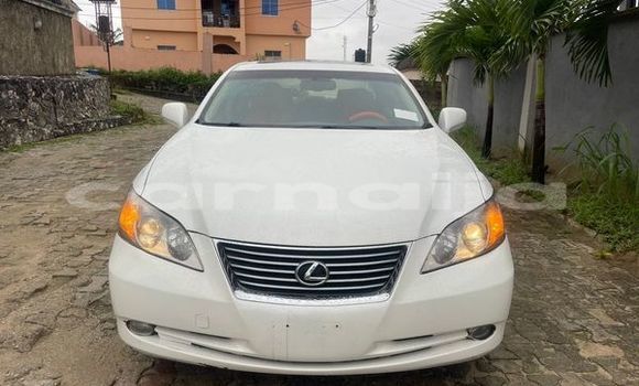 Acheter Occasion Voiture Lexus ES Blanc à Lagos, État de Lagos Acheter Occasion Voiture Lexus ES Blanc à Lagos, État de Lagos