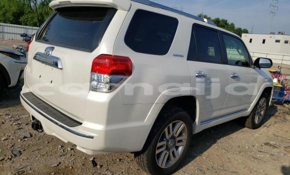 Buy New Toyota 4Runner White Car in Badagry in Lagos State Buy New Toyota 4Runner White Car in Badagry in Lagos State