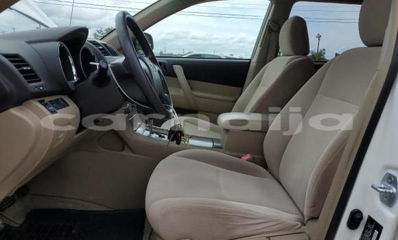 Acheter Neuf Voiture Toyota Highlander Blanc à Badagry, État de Lagos Acheter Neuf Voiture Toyota Highlander Blanc à Badagry, État de Lagos