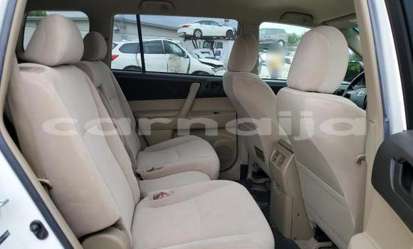 Acheter Neuf Voiture Toyota Highlander Blanc à Badagry, État de Lagos Acheter Neuf Voiture Toyota Highlander Blanc à Badagry, État de Lagos