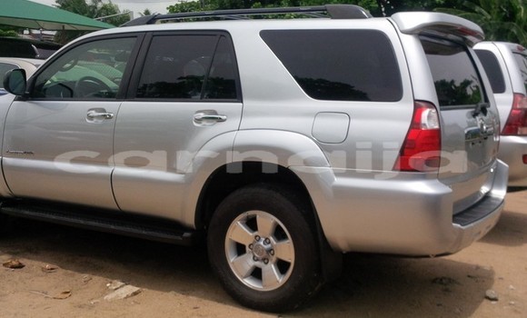 Acheter Occasion Voiture Toyota 4Runner Blanc à Enugu Ngwo, Enugu Acheter Occasion Voiture Toyota 4Runner Blanc à Enugu Ngwo, Enugu