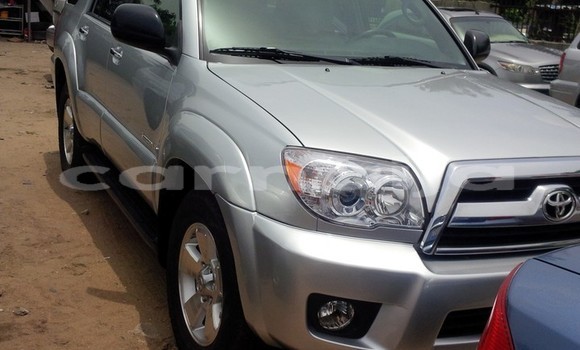 Acheter Occasion Voiture Toyota 4Runner Blanc à Ako, Gombe Acheter Occasion Voiture Toyota 4Runner Blanc à Ako, Gombe