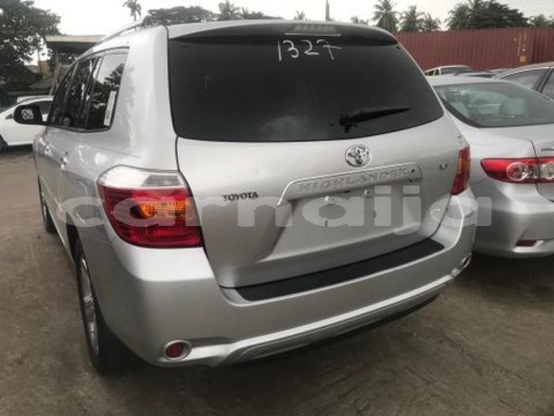 Big with watermark toyota highlander katsina daura 3590