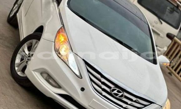 Buy Used Hyundai Sonata White Car in Lagos in Lagos State