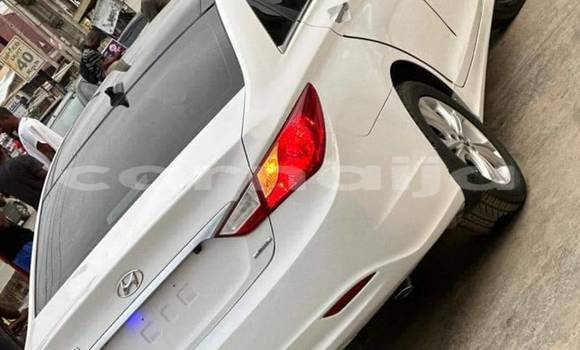 Buy Used Hyundai Sonata White Car in Lagos in Lagos State Buy Used Hyundai Sonata White Car in Lagos in Lagos State