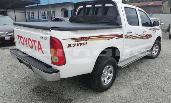 Buy Used Toyota Hilux White Car in Lagos in Lagos State Buy Used Toyota Hilux White Car in Lagos in Lagos State