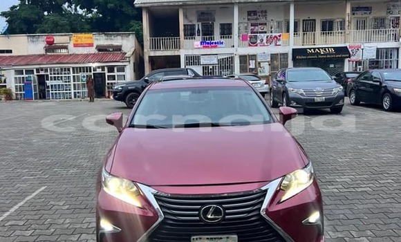 Acheter Occasion Voiture Lexus ES Rouge à Lagos, État de Lagos Acheter Occasion Voiture Lexus ES Rouge à Lagos, État de Lagos