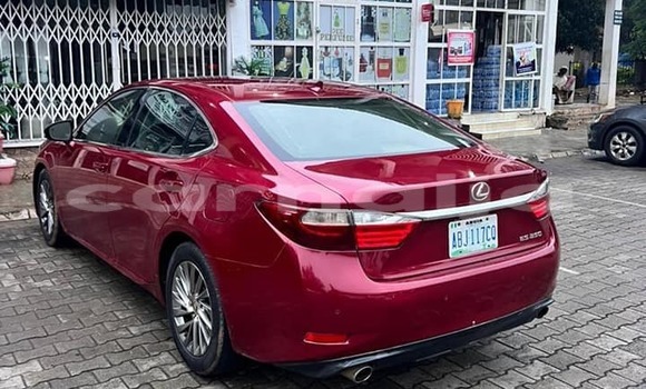 Acheter Occasion Voiture Lexus ES Rouge à Lagos, État de Lagos Acheter Occasion Voiture Lexus ES Rouge à Lagos, État de Lagos
