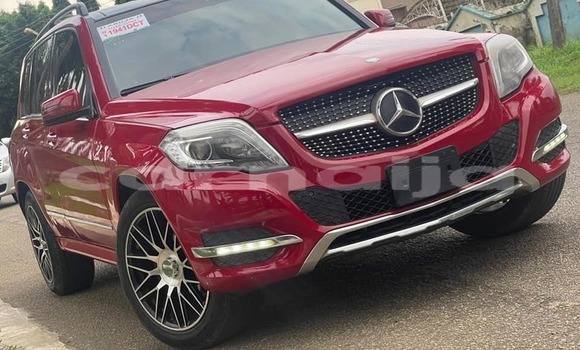 Acheter Occasion Voiture Mercedes-Benz GLK–Class Rouge à Abuja, État de Lagos