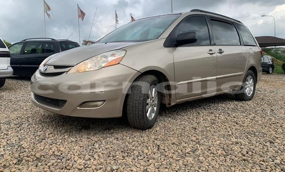 Buy Used Toyota Sienna Other Car in Abuja in Lagos State Buy Used Toyota Sienna Other Car in Abuja in Lagos State